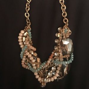 Dazzling jeweled necklace! Never worn!!